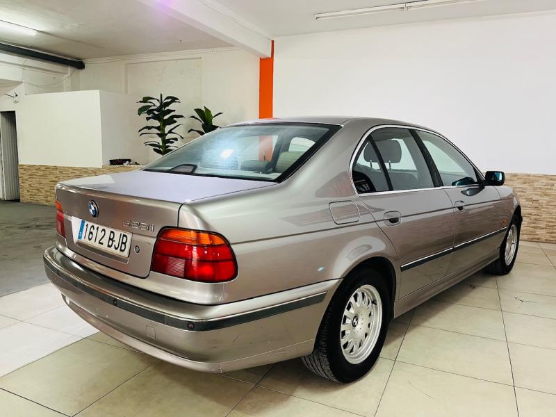 BMW Serie 5 - 523i - 1998 - Gasolina