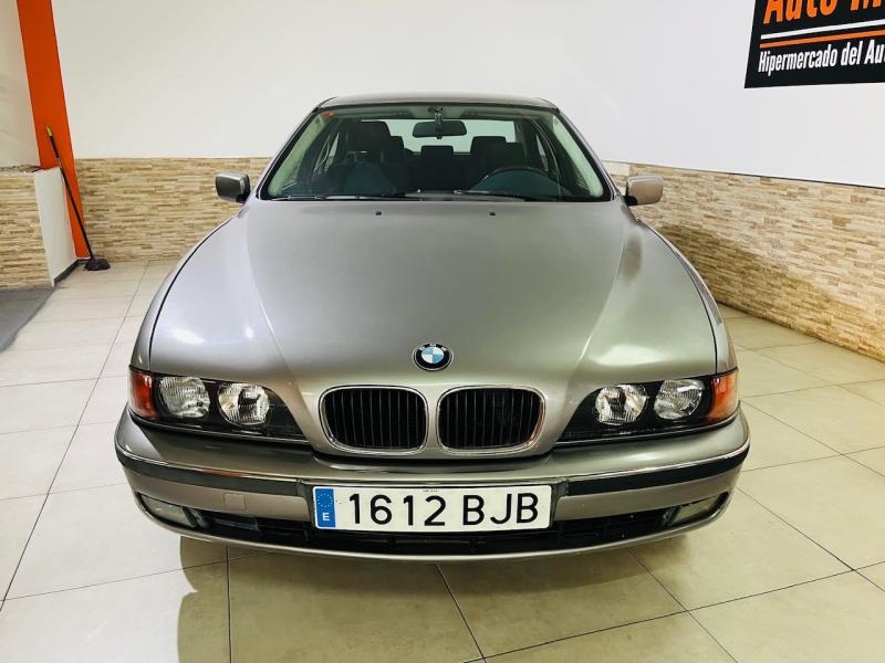 BMW Serie 5 - 523i - 1998 - Gasolina