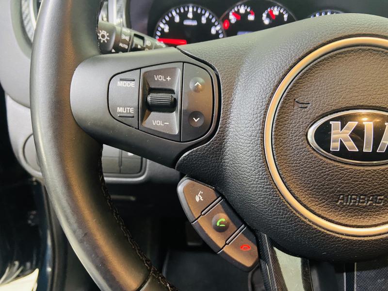 Kia Carens 1.6 GDi Drive 6V - 2018 - Petrol