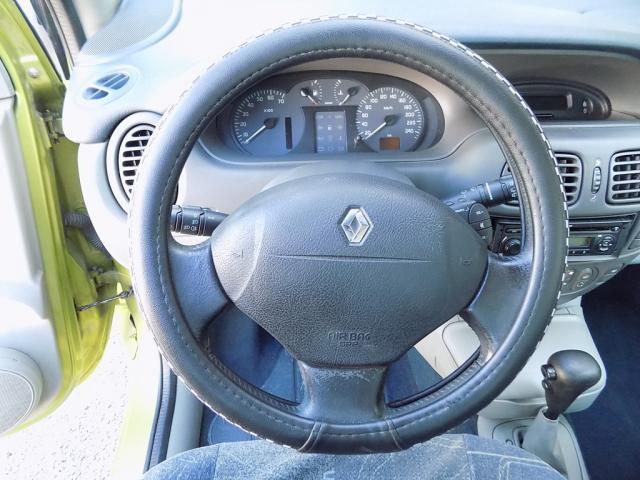 Renault Scenic 1.9 dTi Clima Auto - 2000 - Diesel