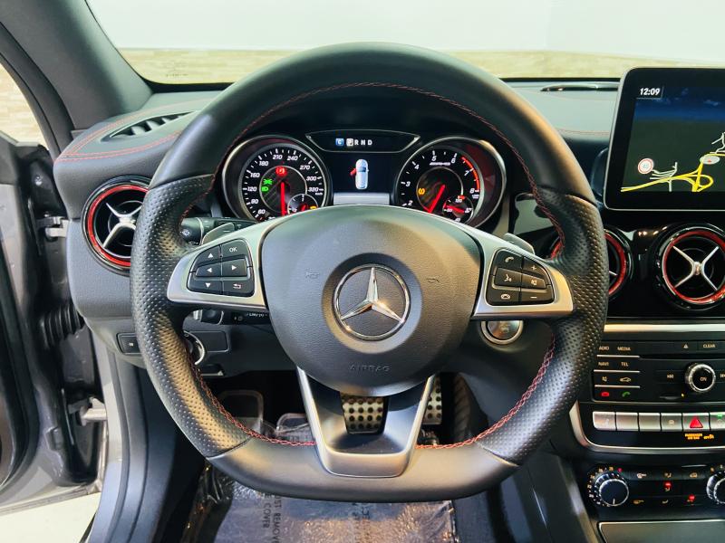 Mercedes-Benz CLA 45 AMG Shooting Brake - C117 - 2018 - Petrol