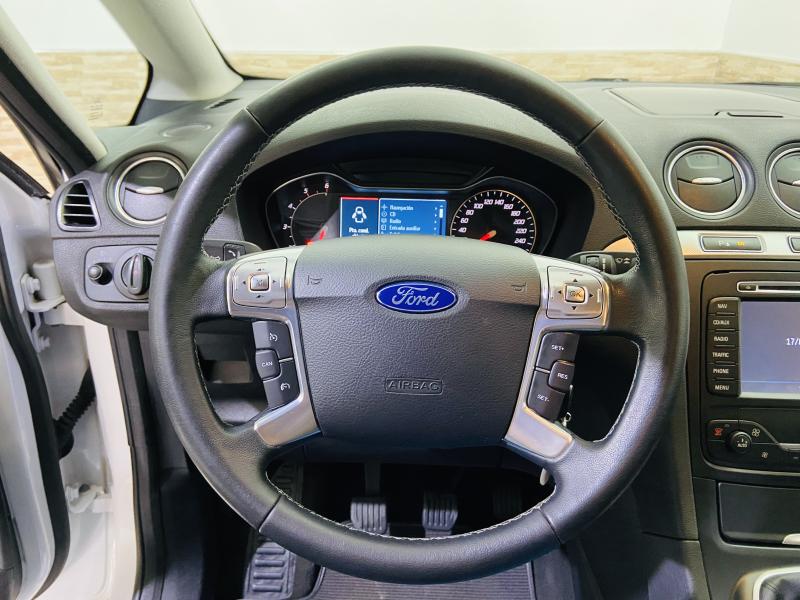 Ford S-Max 2.0 TDCi Titanium 7P - 2014 - Diesel