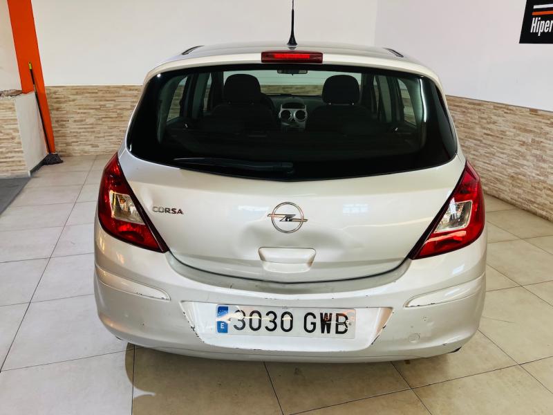 Opel Corsa 1.2 Essentia - 2010 - Petrol