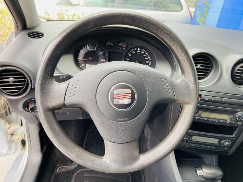 Seat Ibiza 1.4 16V 75 CV Stylance Auto - 2006 - Gasolina
