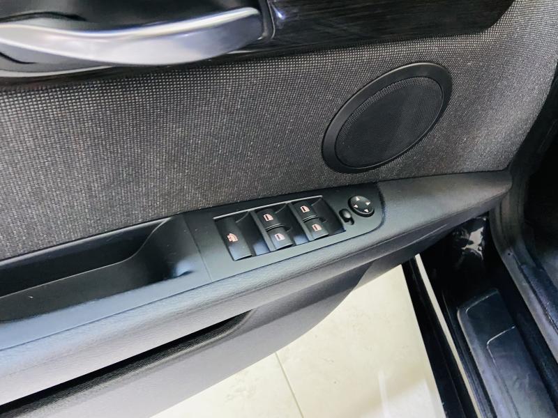 BMW Z4 Sdrive 18i - 2014 - Gasolina