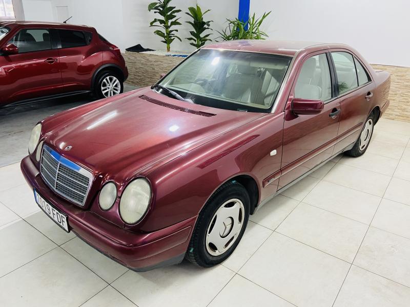 Mercedes-Benz Clase E - E 200 2.0 - W210 - 1999 - Gasolina