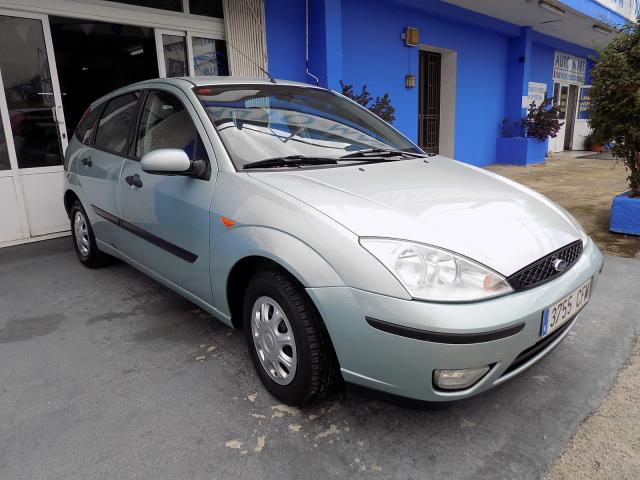 Ford Focus 1.6 Trend - 2003 - Gasolina