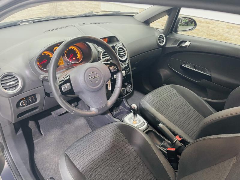 Opel Corsa 1.2 Selective MTA - 2014 - Petrol