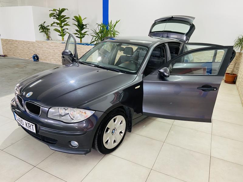 BMW Serie 1 - 118 2.0 - E87 - 2005 - Gasolina
