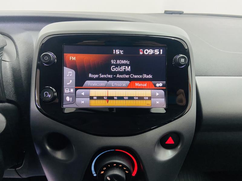 Toyota Aygo 1.0 x-play - 2021 - Gasolina