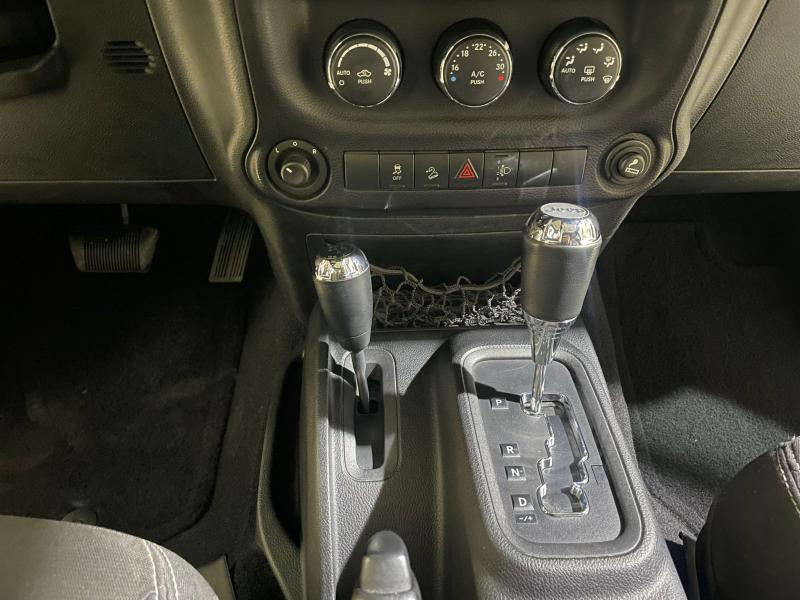 Jeep Wrangler Sahara Unlimited 2.8 CRD Auto - 2015 - Diesel