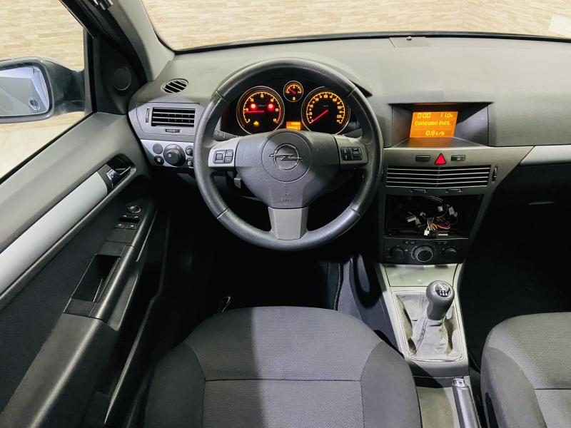 Opel Astra 1.7 CDTi Enjoy 100 - 2006 - Diesel