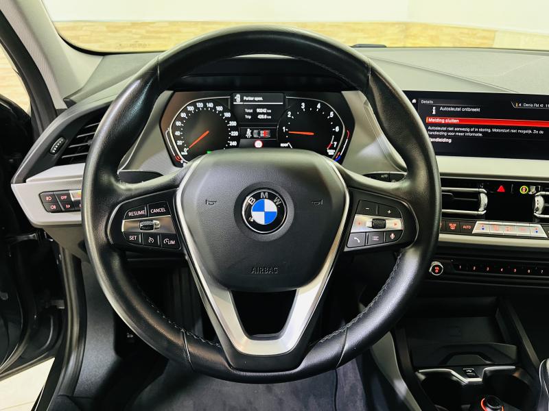 BMW Serie 1 - 118i - 2020 - Gasolina