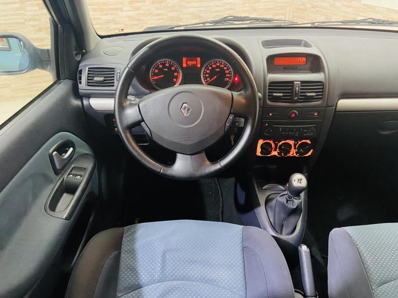 Renault Clio 1.2 - 2005 - Petrol