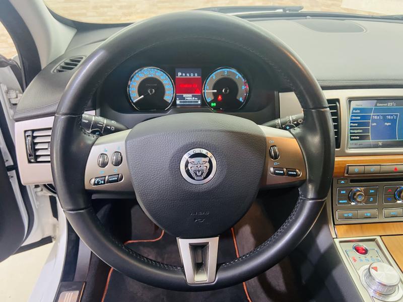 Jaguar XF 3.0 V6 Diesel Premium Luxury - 2014 - Diesel