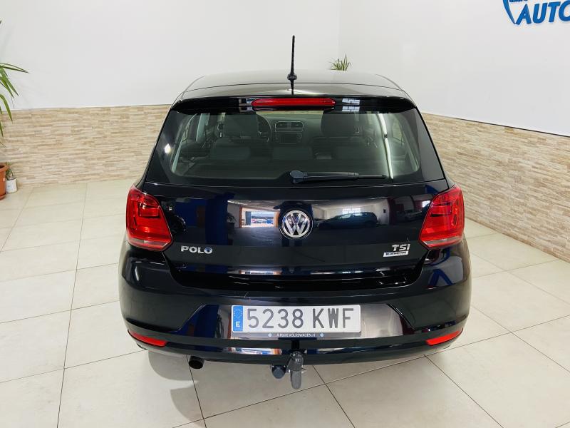 Volkswagen Polo Sport 1.2 TSI 90CV BMT 90 - 2015 - Gasolina