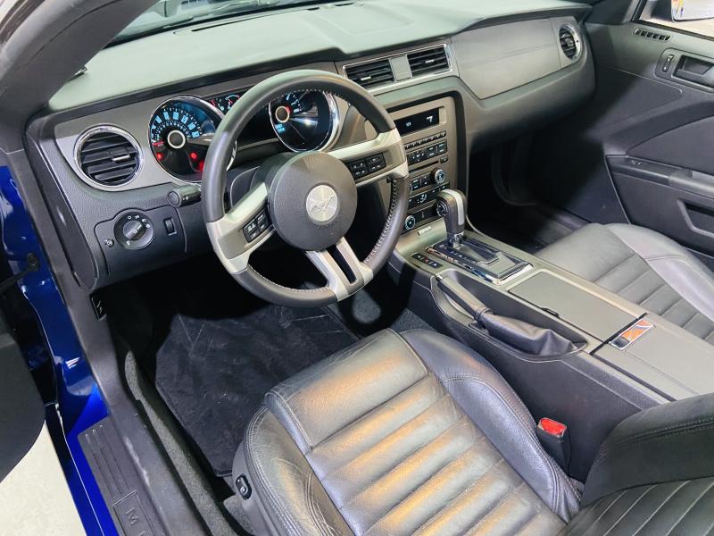 Ford Mustang 3.8 V6 Cabrio 309CV - 2014 - Petrol