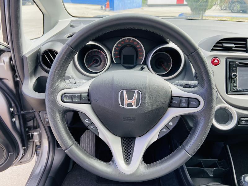 Honda Jazz 1.4i VTEC Luxury - 2011 - Gasolina