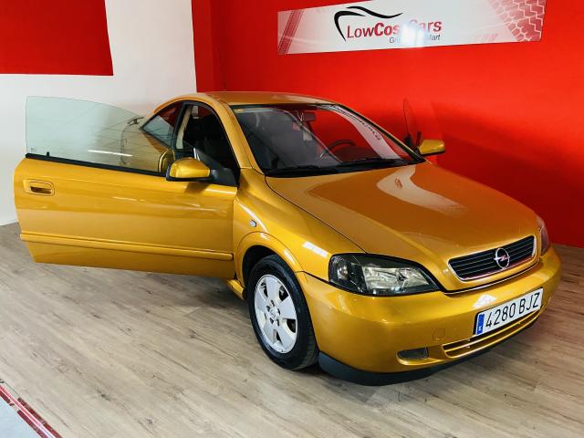Opel Astra CoupÃ© 1.8 16v Bertone Edition - 2001 - Petrol