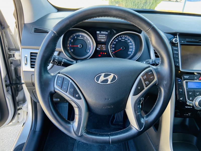 Hyundai i30 1.6 GDI BlueDrive Tecno S - 2013 - Gasolina