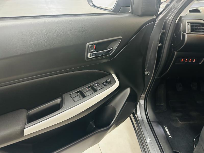 Suzuki Swift 1.2 GLX Mild Hybrid - 2019 - Híbrido (Eléctrico / gasolina)