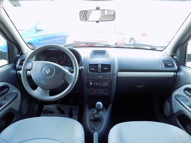 Renault Clio - 2003 - Petrol