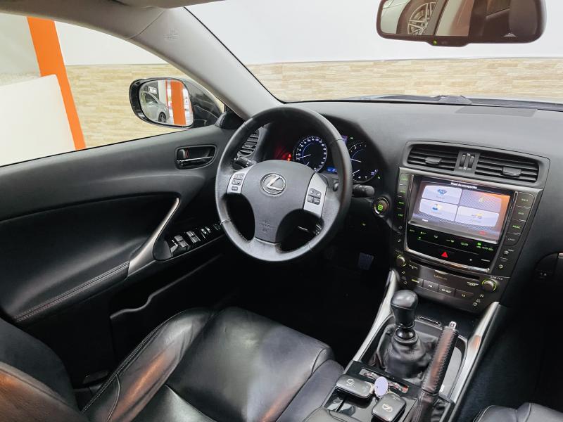 Lexus IS 200d Premium - 2013 - Diesel