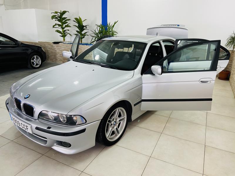 BMW Serie 5 - 530 M - 2001 - Diesel