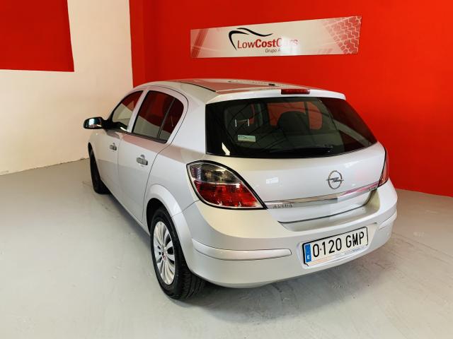 Opel Astra 1.3 CDTi Essentia ecoFLEX - 2009 - Diesel