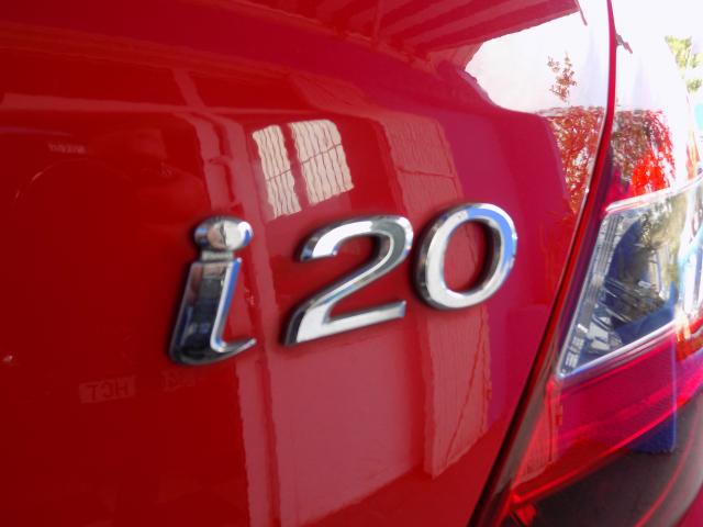 Hyundai i20 1.2 Classic 80 - 2011 - Gasolina