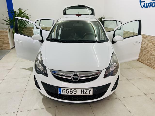 Opel Corsa 1.2 Expression S&S - 2014 - Gasolina