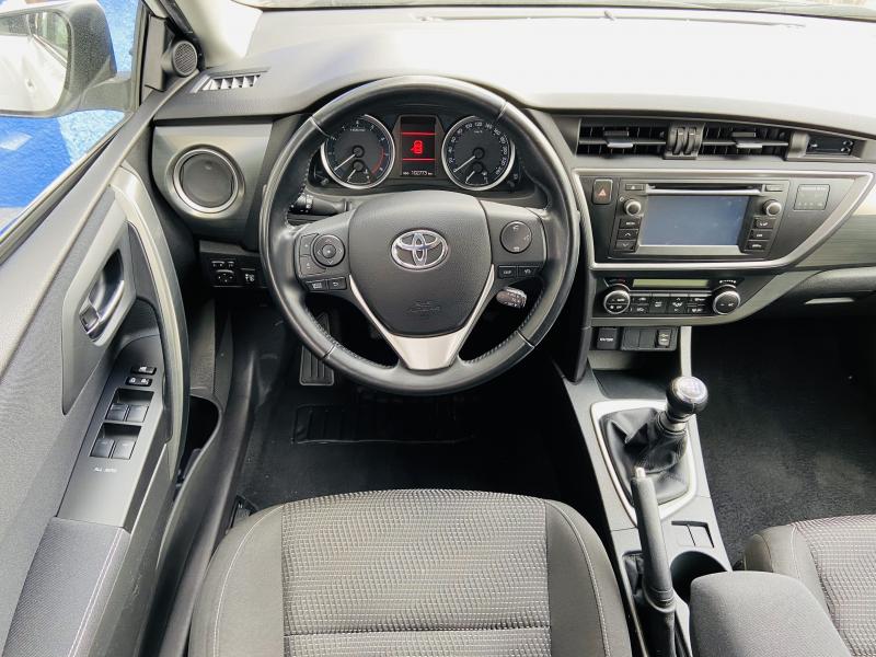 Toyota Auris Touring Sports 1.6 VVTi Active - 2014 - Gasolina